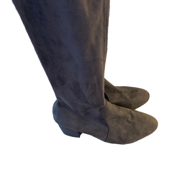 Gray faux suede over the knee boots block 2.5” heel size - Picture 9 of 16
